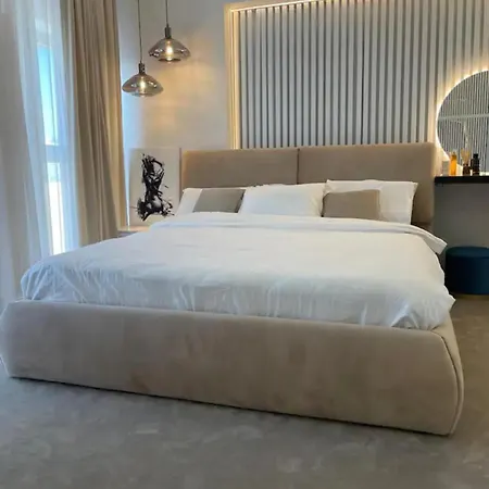 Penthouse Imparatul Traian * Craiova